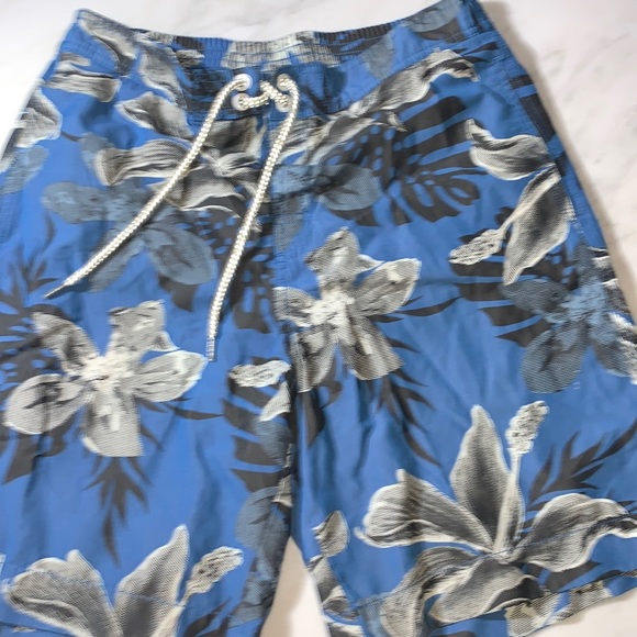 Tommy Bahama Other - Tommy Bahama Swim Trunks Size M
